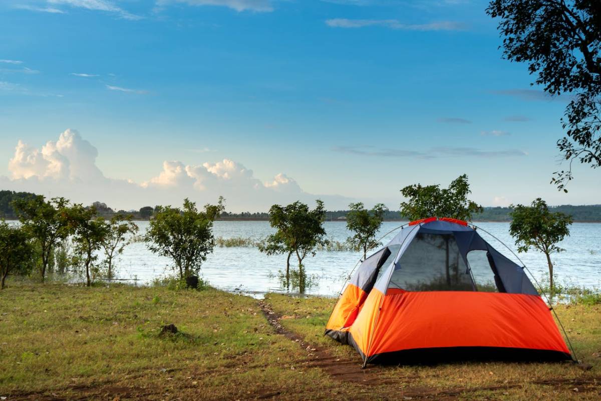 Camping 2.jpg