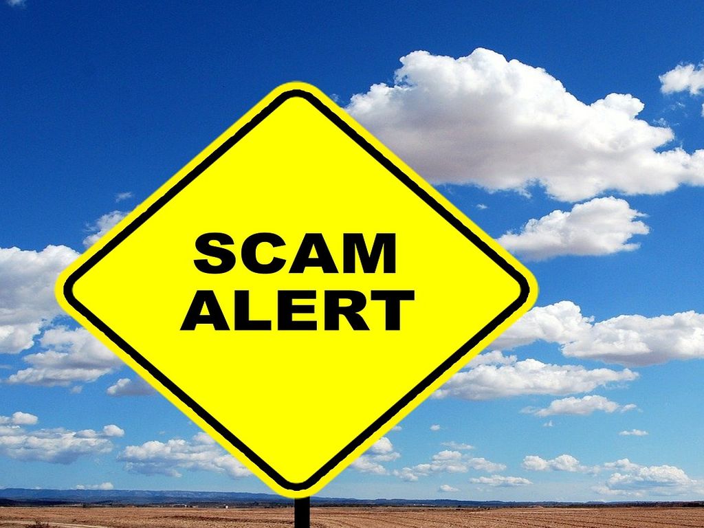 Solo Travel Scams: Tips for Protecting Yourself on the Road