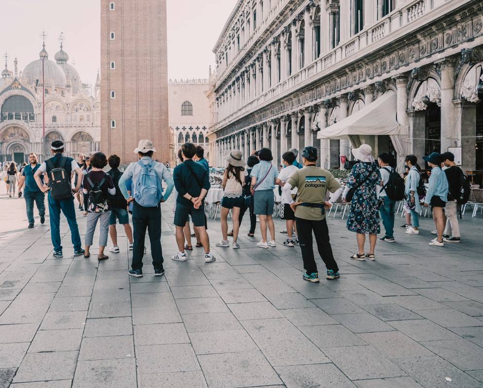 Tour Group.jpg