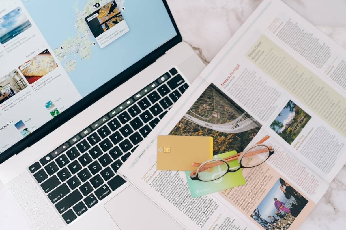 Travel Booking 1.jpg